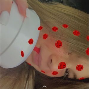 Meet your Posher, Reese